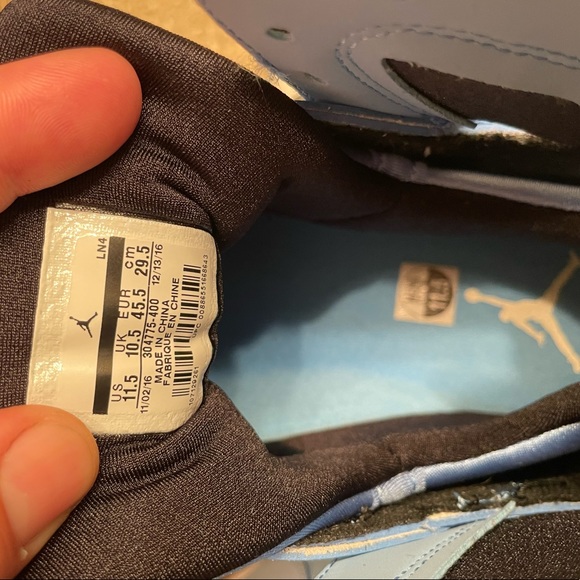 **SOLD**Nike Air Jordan Retro 7 Pantone - Picture 6 of 8